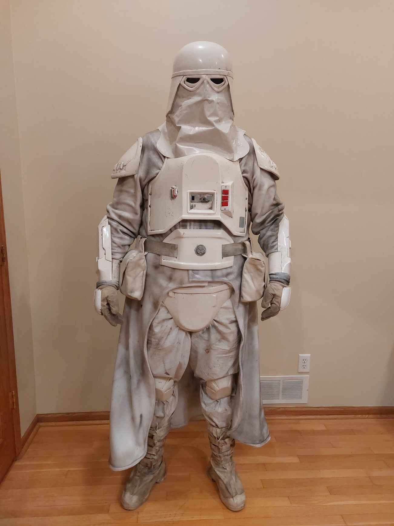 Snowtrooper Front 3.jpg